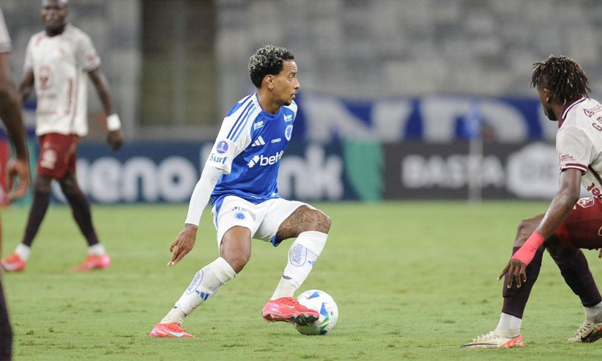 Matheus Pereira voltou a jogar pelo Cruzeiro (foto: Alexandre Guzanshe/EM/D.A. Press)