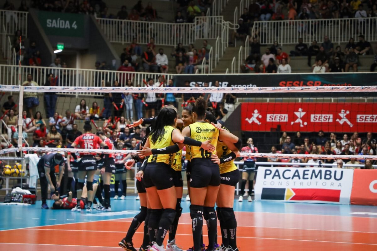 Praia foi eliminado da Superliga Feminina de Vôlei pelo Bauru (foto: Felipe Wiira/Sesi-SP)