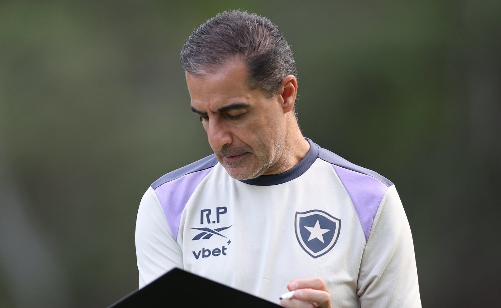 Renato Paiva, técnico do Botafogo - (foto: Vítor Silva/Botafogo)