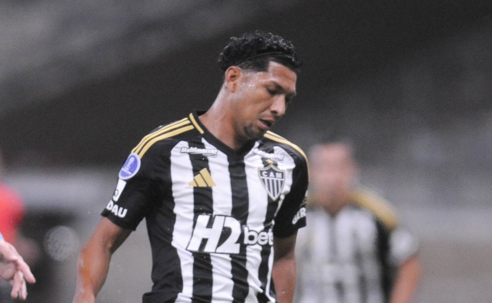 Rony em ação pelo Atlético contra o Deportes Iquique-CHI, na Sul-Americana (foto: Alexandre Guzanshe/EM/D.A Press)