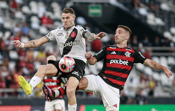 Disputa de bola em Vasco x Flamengo pelo Campeonato Carioca de 2025 (foto: Matheus Lima/Vasco)