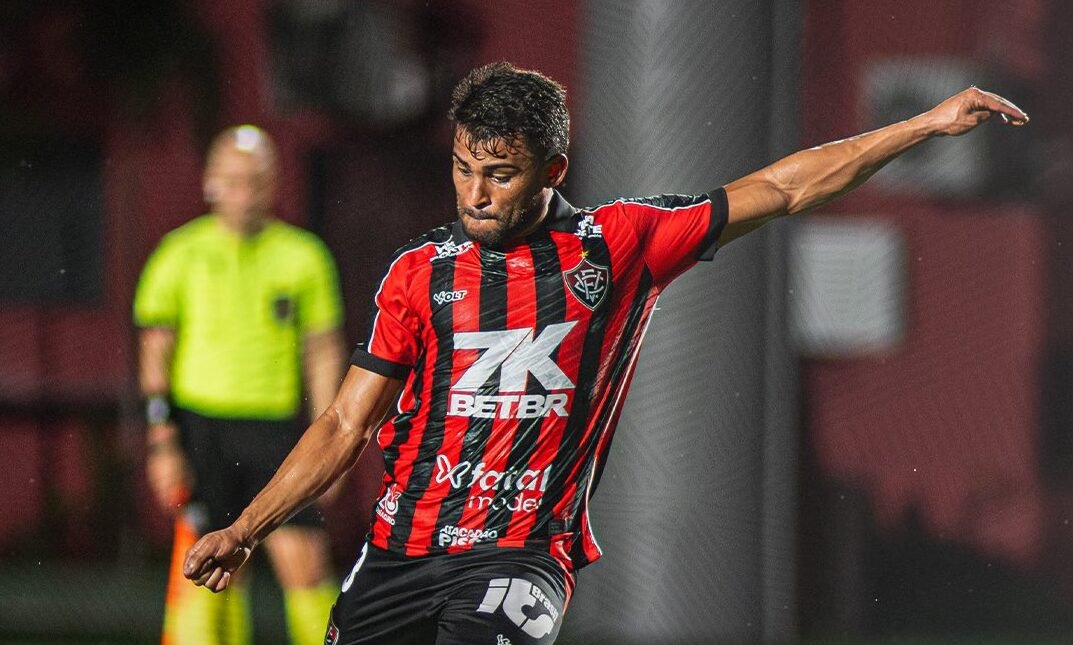 Lance de Vitória x Grêmio (foto: Victor Ferreira / EC Vitória)