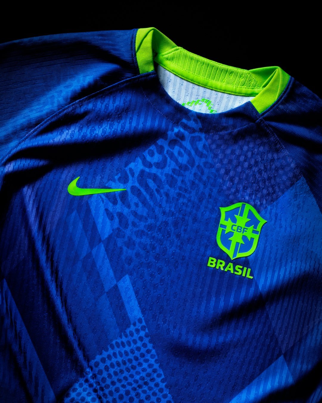 Novos uniformes da Seleção Brasileira Feminina