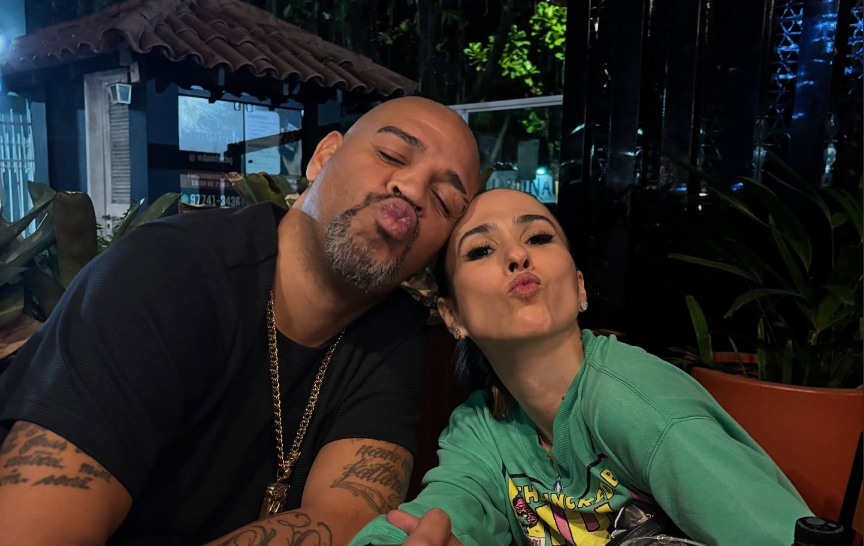 Adriano Imperador e Tatá Werneck abraçados (foto: Reprodução/Instagram)