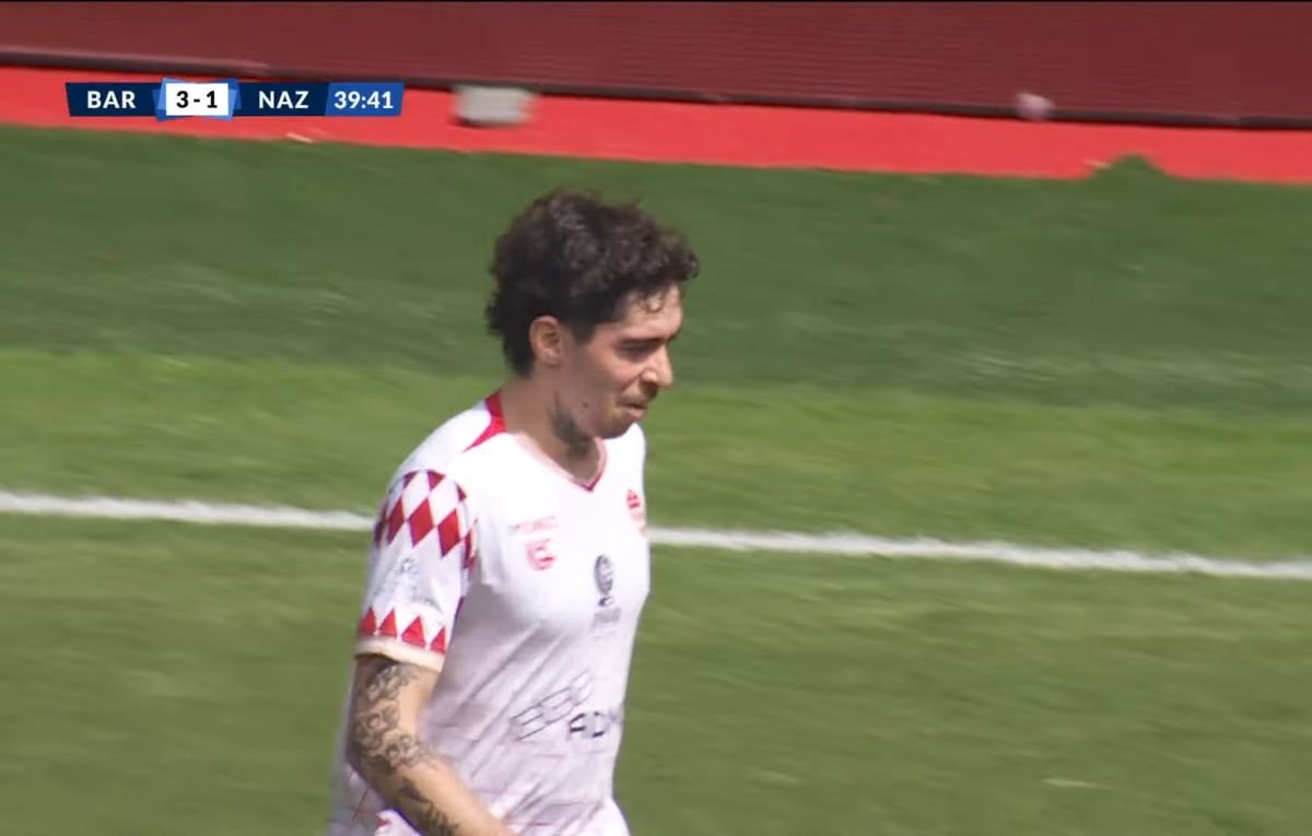 Mochakk em campo pelo Barbagiuans Monaco na Racing Stars Football Cup (foto: Reprodução/TV Monaco)