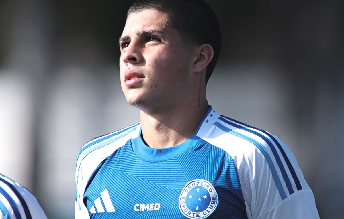 Cauã Baptistella marcou golaço que abriu o placar para o Cruzeiro (foto: Gustavo Martins/ Cruzeiro)