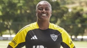 Treinadora vai assumir o comando das Vingadoras  - Crédito: 