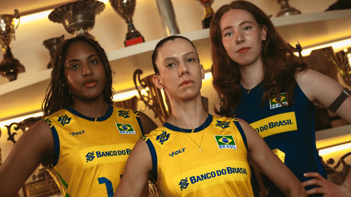 Novos uniformes da Seleção Brasileira de Vôlei foram produzidos juntos da Volt (foto: Divulgação CBV)