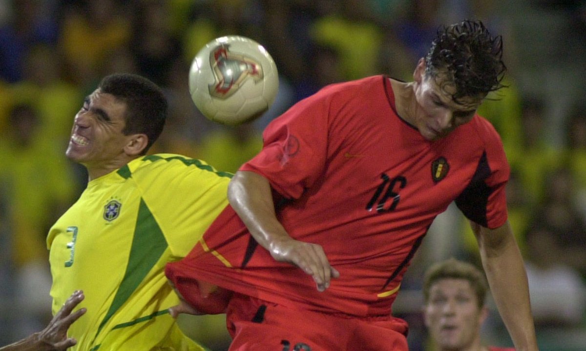 Zagueiro Lúcio foi campeão do Mundo em 2002 (foto: Nilton Santos/Divulgacao)
