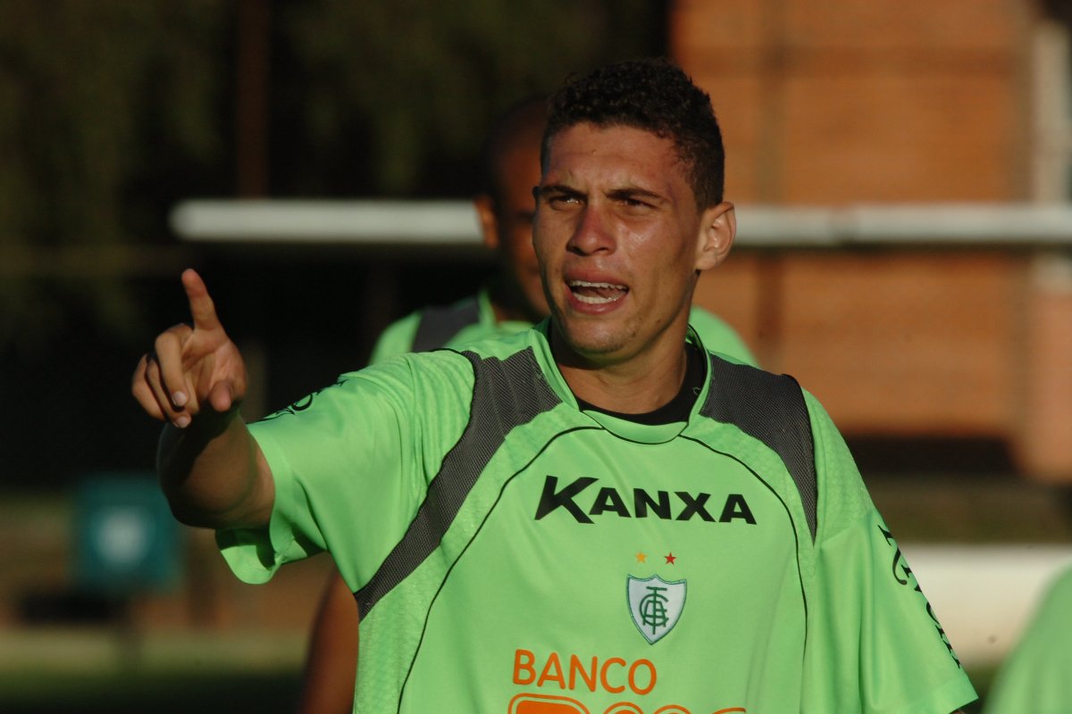 Moisés foi campeão da Série C com o América em 2009 (foto: Jorge Gontijo/EM/D.A Press)