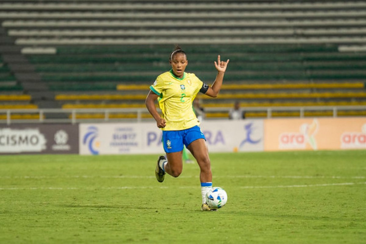 Allyne, zagueira da Seleção Brasileira Sub-17 (foto: CBF/Flickr)