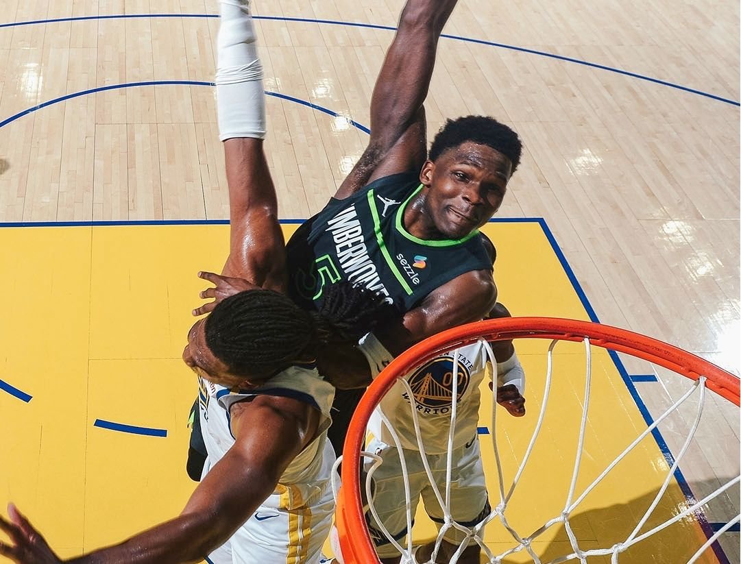 Minnesota Timberwolves lidera a séria por 2 a 1 (foto: Minnesota Timberwolves/Divulgação)