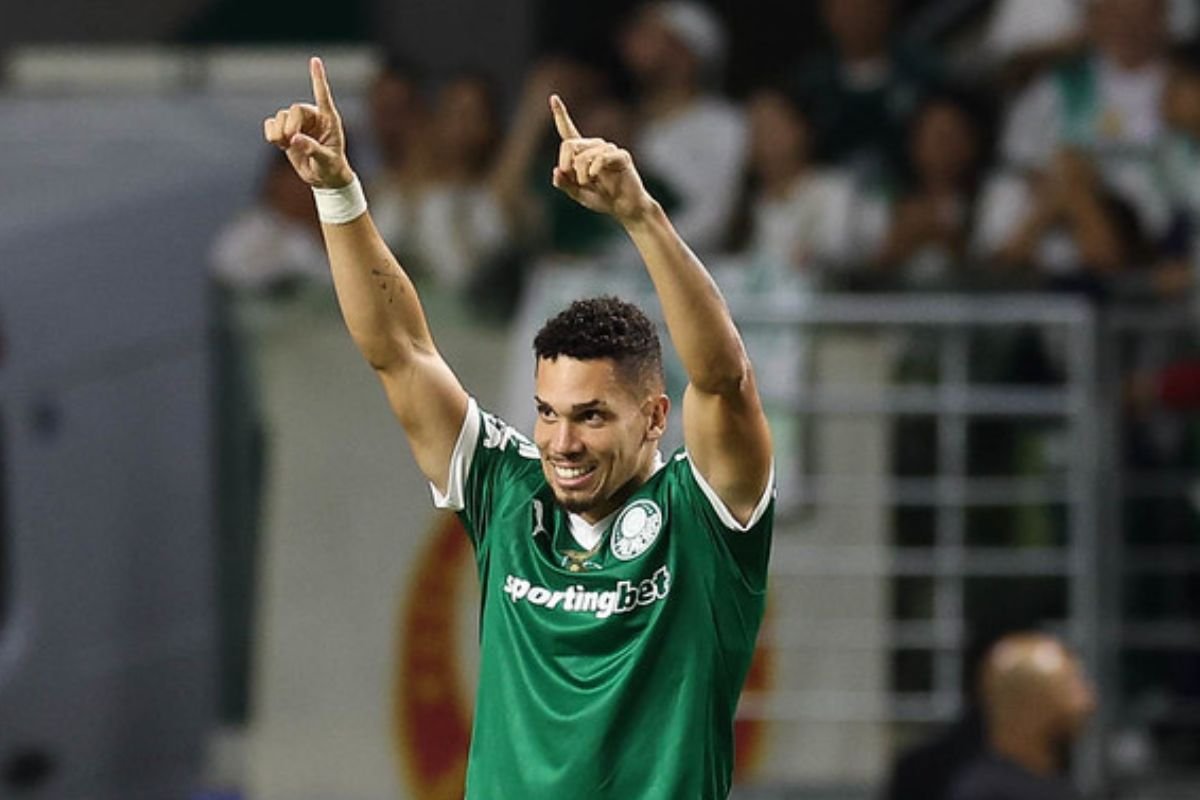 Paulinho celebra gol pelo Palmeiras (foto: Cesar Greco/Palmeiras)