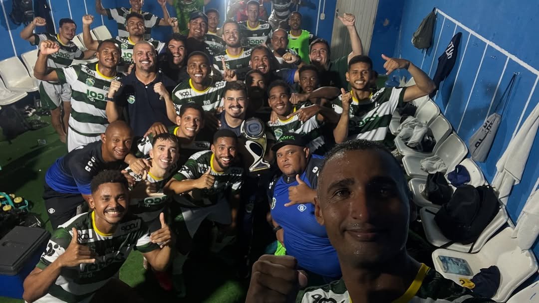 Jogadores do Altos, time piauiense da Série D - (foto: Reprodução Instagram)