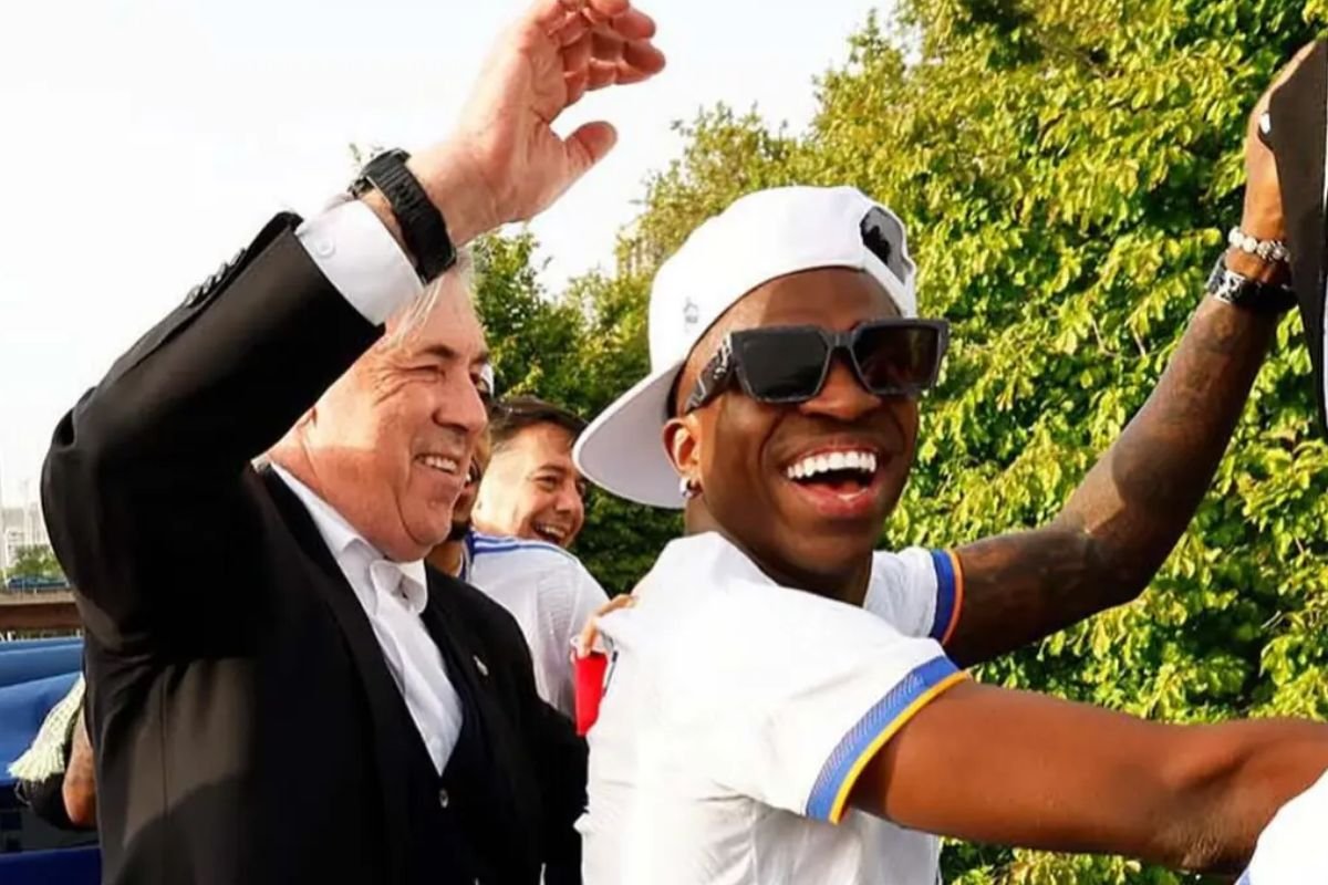 Vini Jr. e Ancelotti (foto: Divulgação / Vini Jr.)