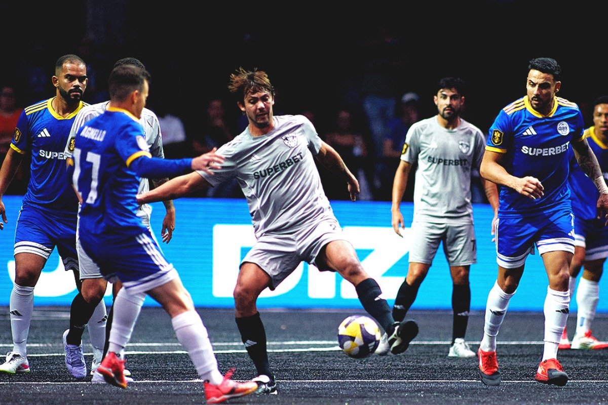 Lance do jogo entre G3X e Nyvelados pela Kings League Brasil (foto: Divulgação / G3X)