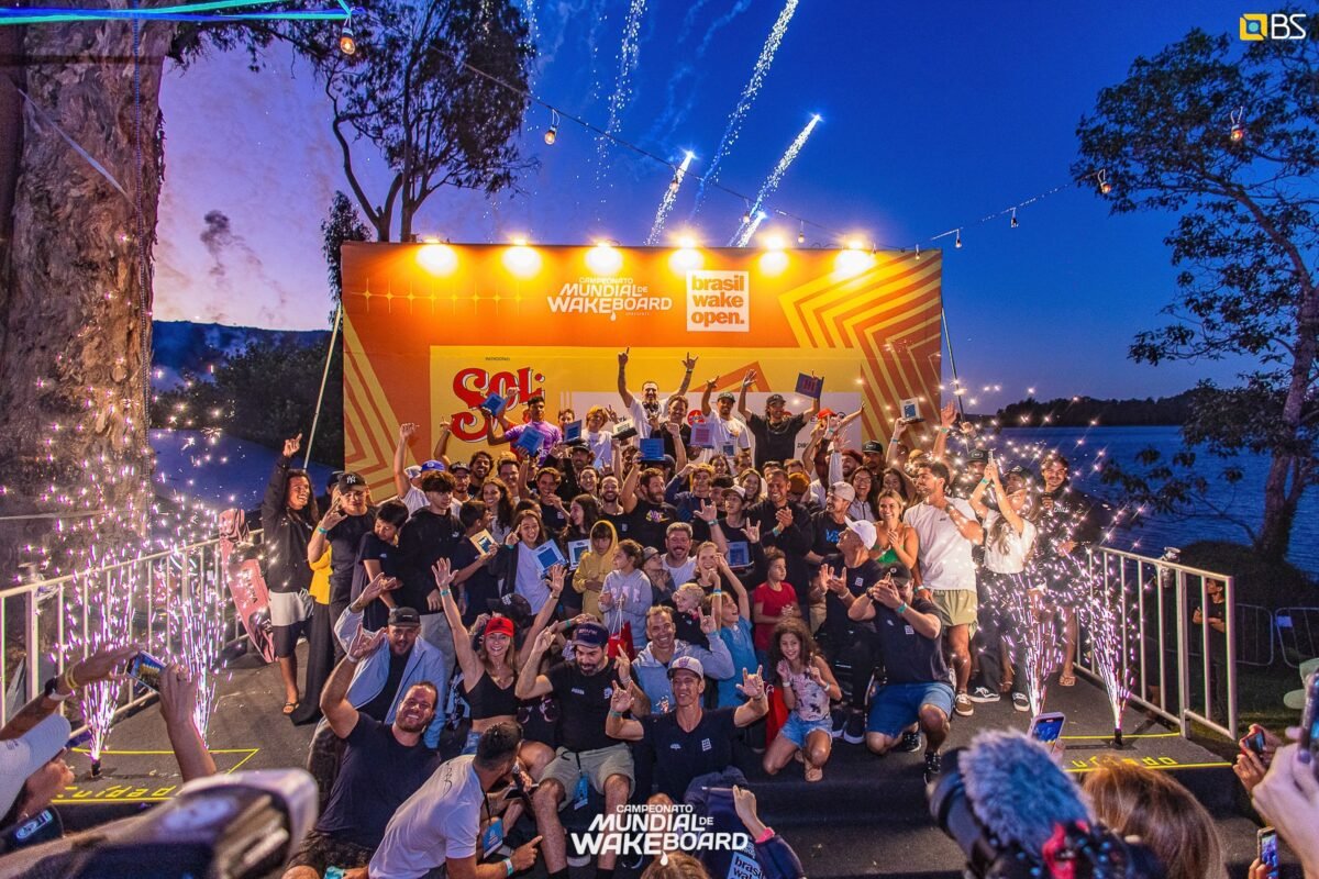 Atletas premiados no Brasil Wake Open - (foto: Bruno Soares)