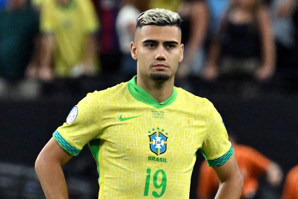Andreas Pereira, meio-campista do Fullham com passagens pela Seleção Brasileira (foto: Robyn Beck / AFP - 7/7/2024)