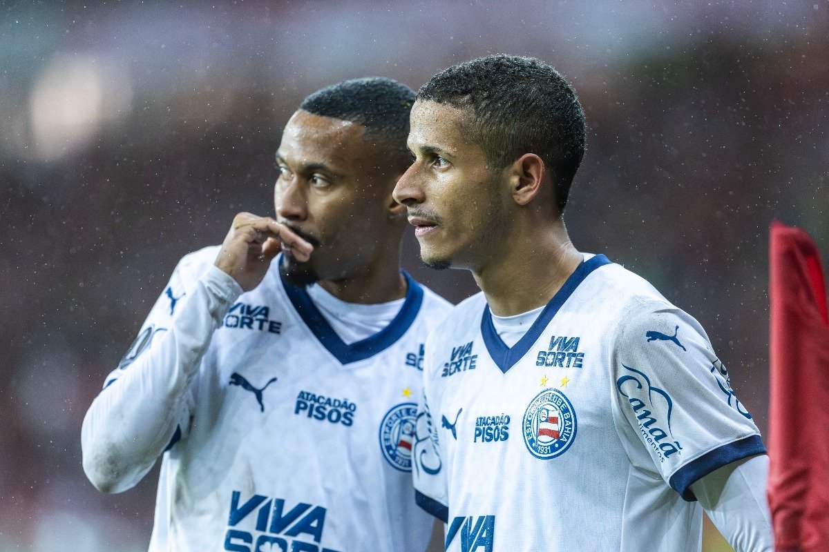 Jogadores do Bahia durante jogo da Copa Libertadores (foto: Rafael Rodrigues / EC Bahia)
