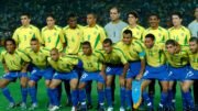 Elenco da Seleção Brasileira na Copa do Mundo de 2002 (foto: AP Photo/Luca Bruno)