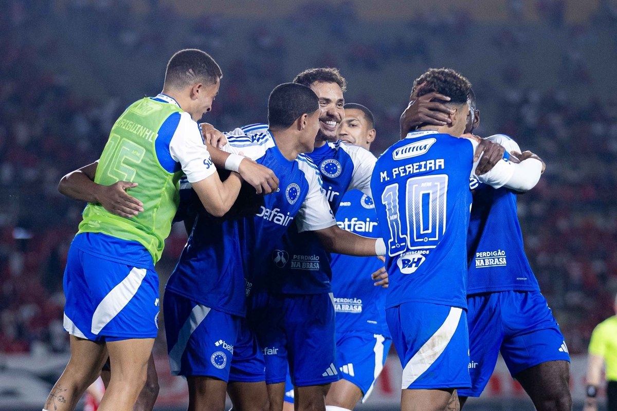 Vila Nova 0 x 3 Cruzeiro - (foto: Heber Gomes/Cruzeiro)