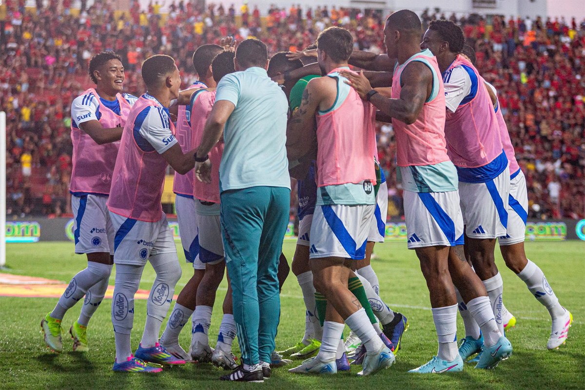 Cruzeiro goleou o Sport por 4 a 0 e chegou a 16 pontos na Série A (foto: Rafael Vieira/Cruzeiro)