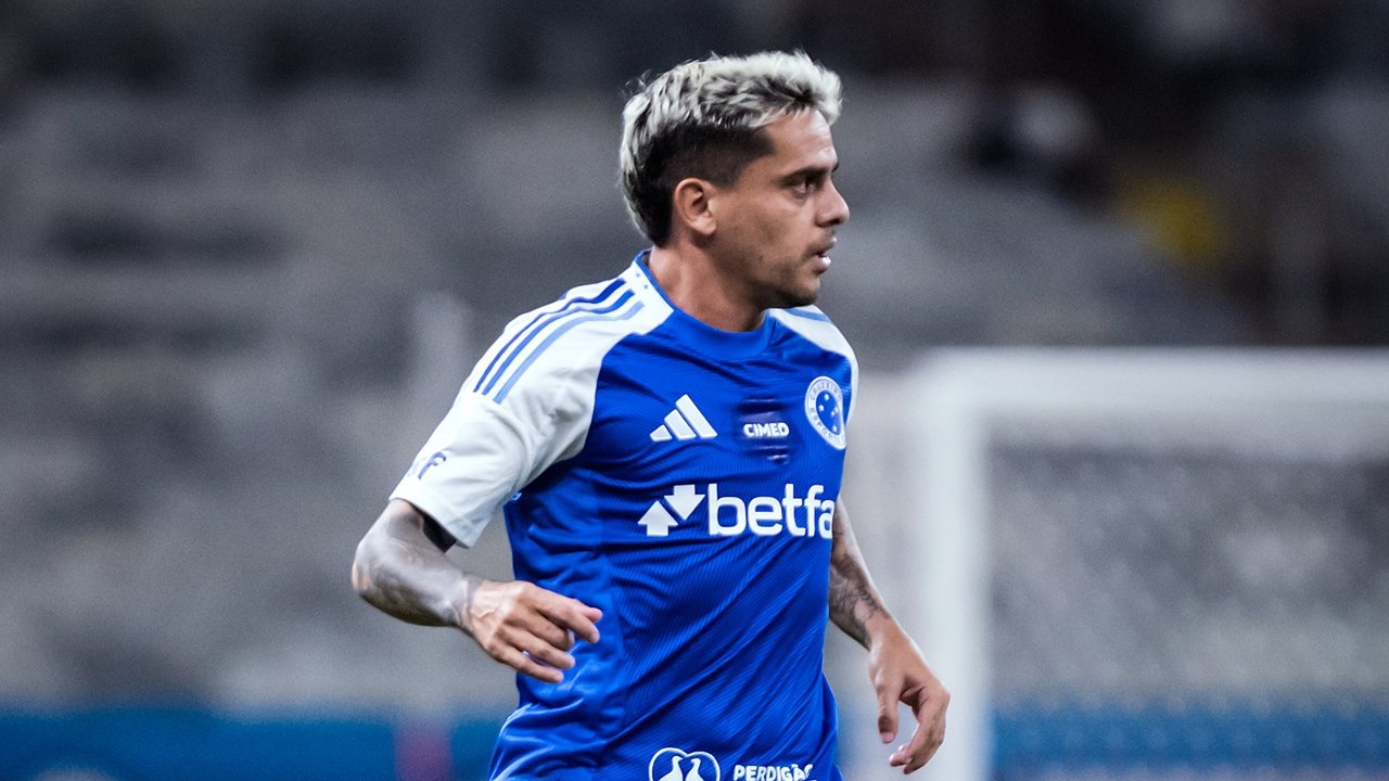 Fagner, ala do Cruzeiro (foto: Gustavo Aleixo/Cruzeiro)