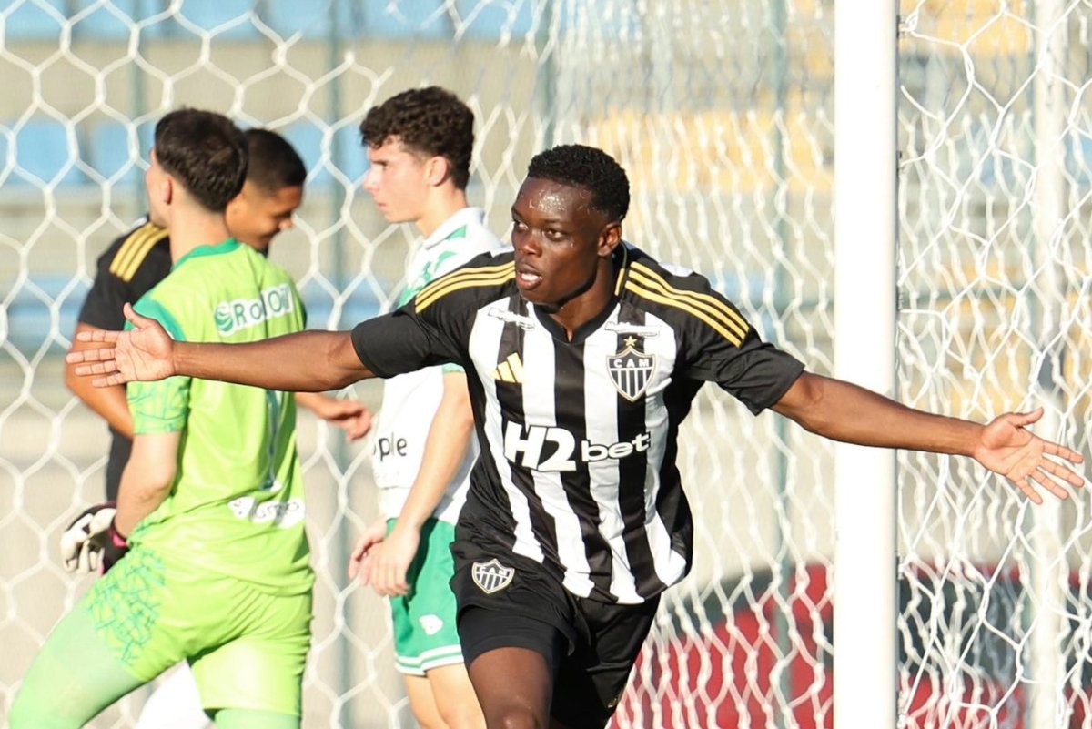 Geovane comemora gol pelo Atlético sub-20 (foto: Divulgação/Atlético)