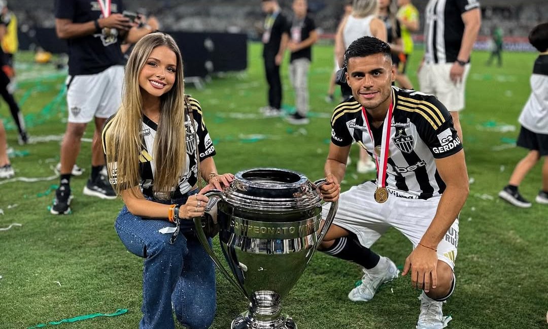 Aldana Masset comemora título conquistado por Fausto Vera no Atlético (foto: Reprodução/Redes sociais)