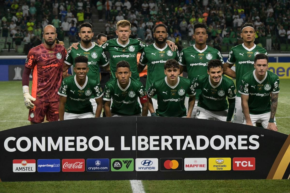 Palmeiras obteve 100% de aproveitamento na fase de grupos (foto: NELSON ALMEIDA / AFP)