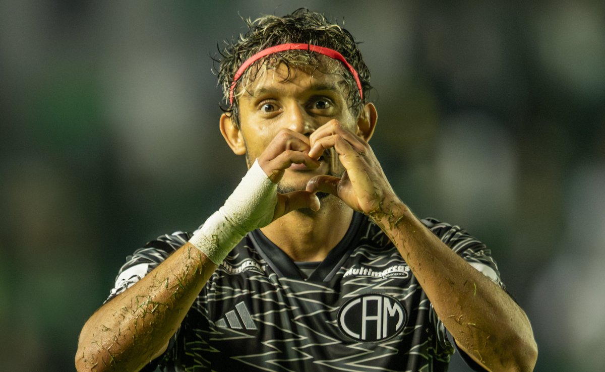 Scarpa comemora gol pelo Atlético (foto: Pedro Souza/Atlético)