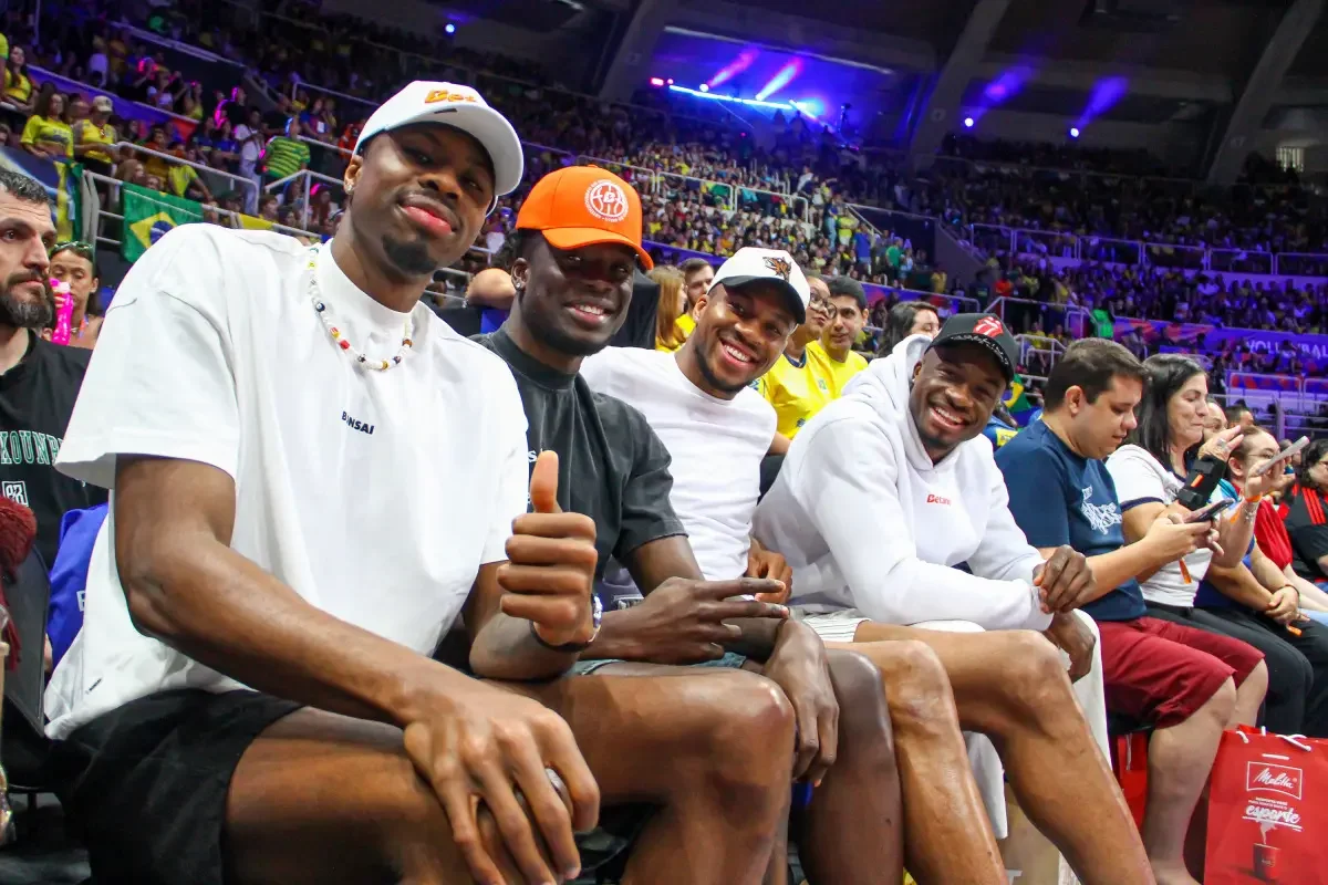 Kostas, Alex, Giannis e Thanasis (da esquerda para a direita) (foto: Mauricio Val/FV Imagem/CBV)