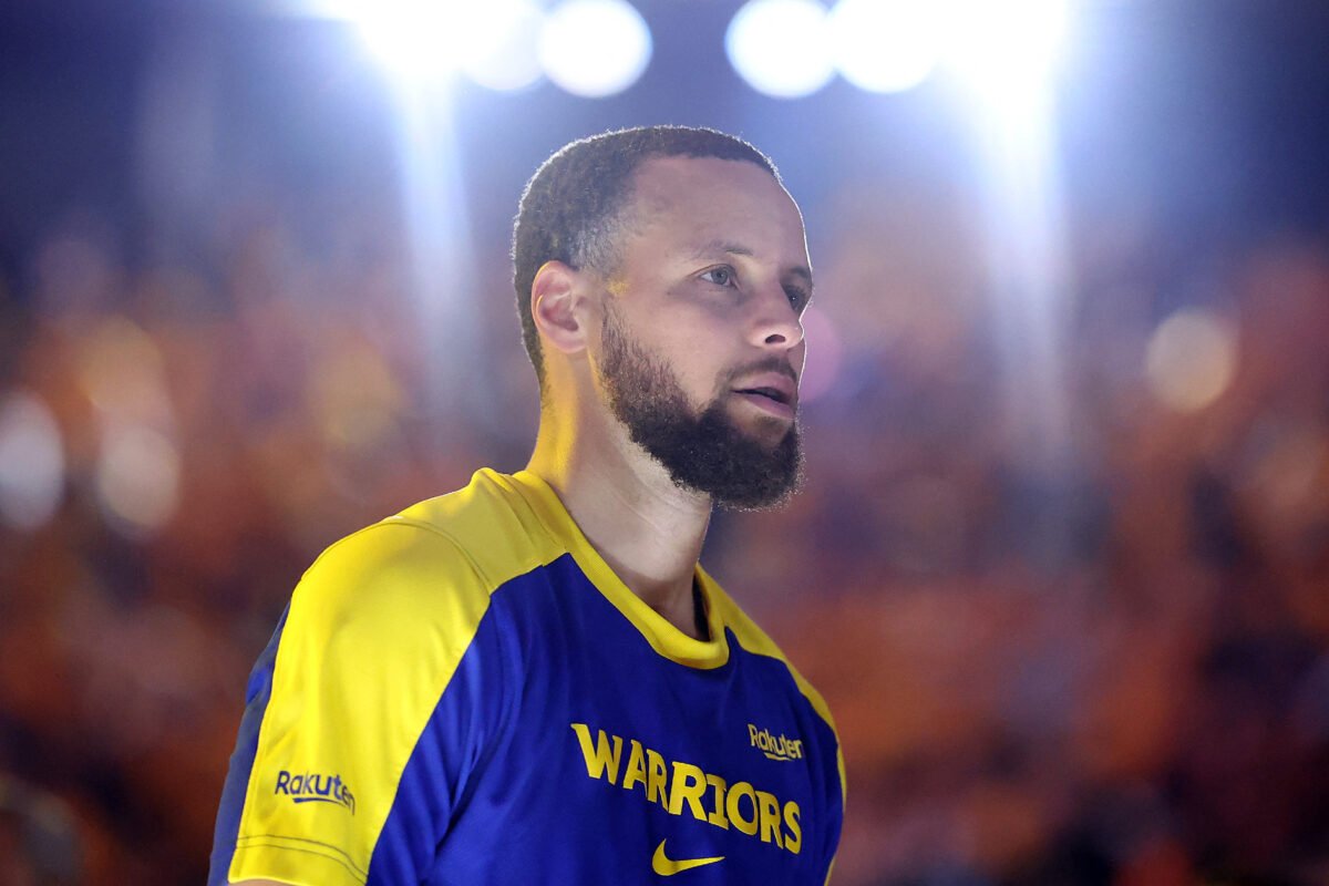 Stephen Curry, astro do Golden State Warriors (foto: EZRA SHAW/AFP)