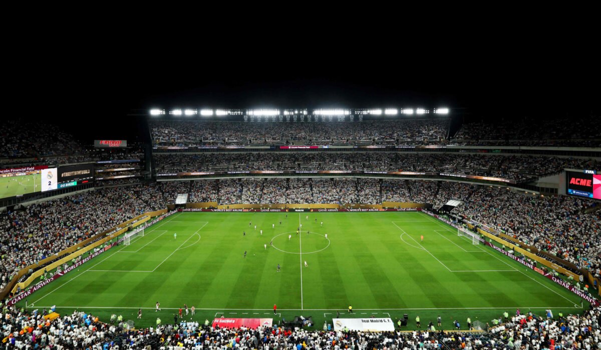 Estádio Lincoln Financial Field foi palco da vitória do Real Madrid sobre o Salzburg no Mundial de Clubes (foto: Luke Hales/AFP)