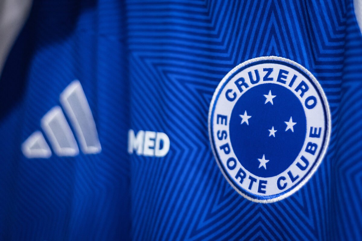 Camisa do Cruzeiro (foto: Gustavo Aleixo/Cruzeiro)