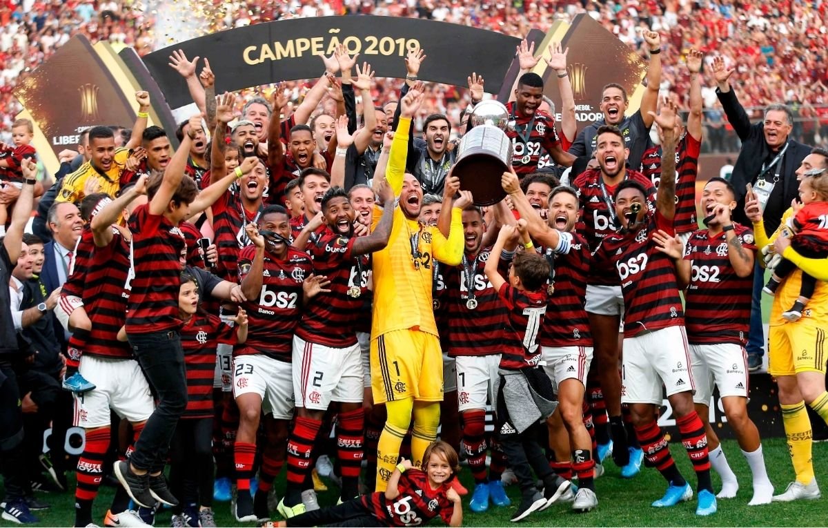 Willian Arão foi peça importante do time histórico do Flamengo em 2019 (foto: AFP / Luka GONZALES - 23/11/2019)