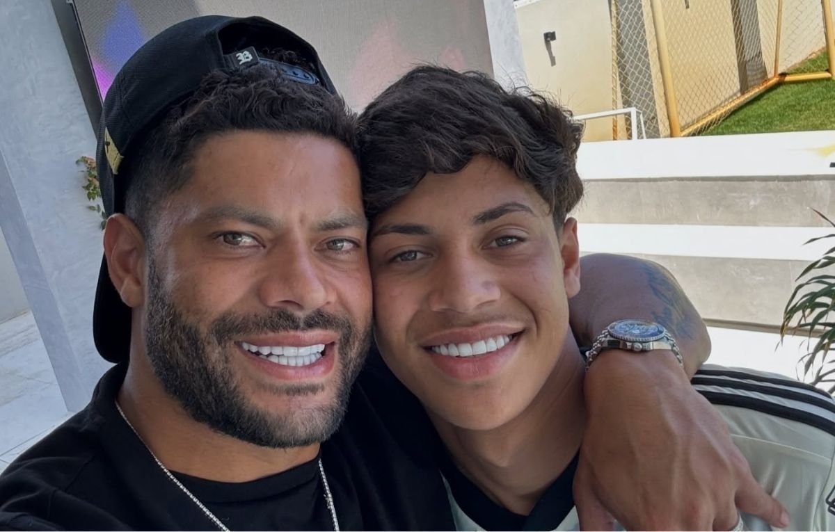 Hulk ao lado do filho mais velho, Ian Ângelo (foto: Reprodução/Instagram)