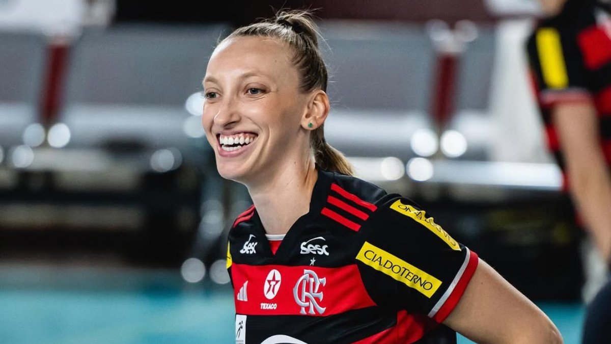 Edinara foi a maior pontuadora do Flamengo na última Superliga (foto: Reprodução/Instagram)