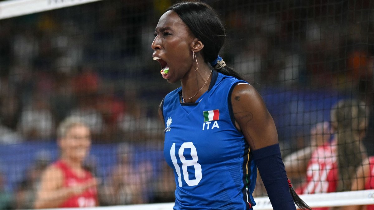 Paola Egonu, oposta da Itália (foto: Patricia DE MELO MOREIRA / AFP)