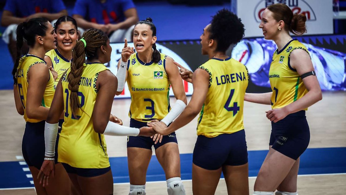 Jogadoras da Seleção Brasileira Feminina de Vôlei (foto: Divulgação/FIVB)