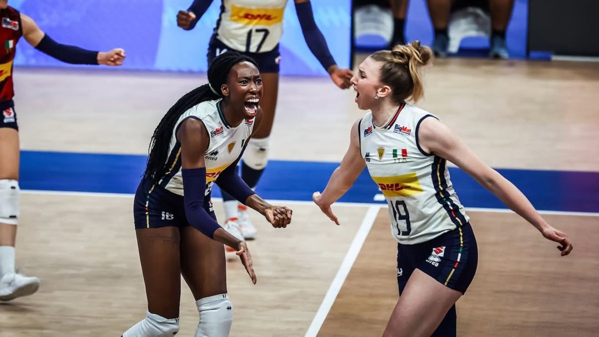 Jogadoras da Itália durante jogo da VNL Feminina de 2025 no Rio de Janeiro (foto: Reprodução Instagram)