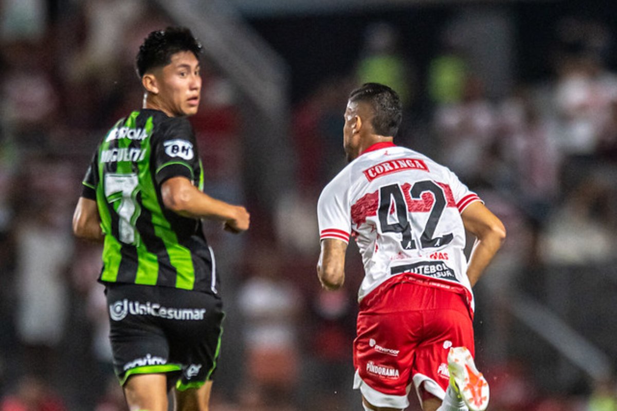 América venceu o CRB fora de casa (foto: Francisco Cedrim/CRB)