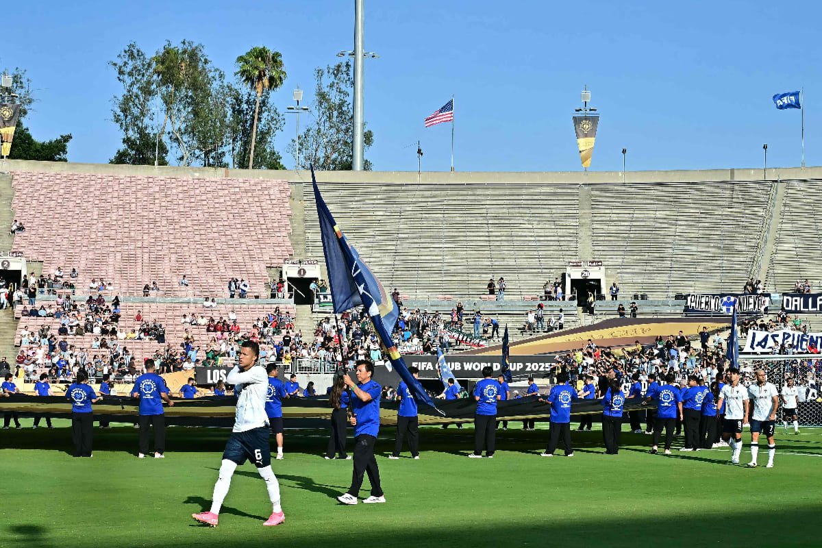 Rose Bowl em Monterrey x Urawa Red Diamonds no Mundial de Clubes - (foto: Frederic J. Brown / AFP)