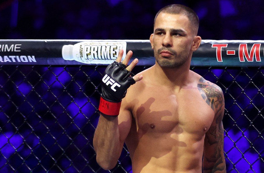 Alexandre Pantoja, campeão peso-mosca do UFC (foto: Ian Maule / GETTY IMAGES NORTH AMERICA / Getty Images via AFP)