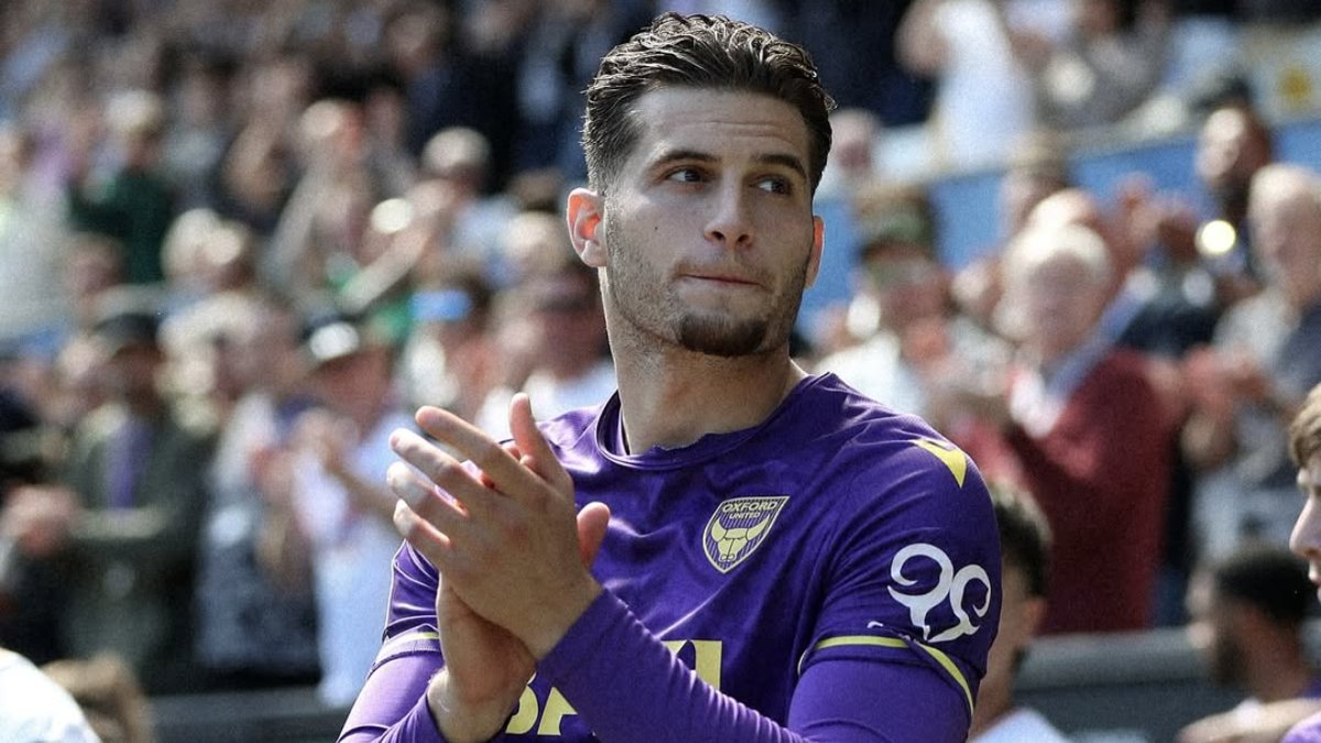 Ruben Rodrigues comemora gol pelo Vitória (foto: Divulgação/Oxford United)