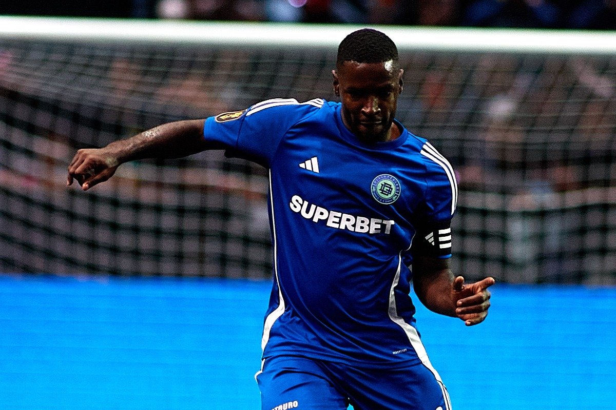 Victor Bolto, jogador do Desimpedidos Goti, durante partida da Kings League (foto: Divulgação/Kings League)