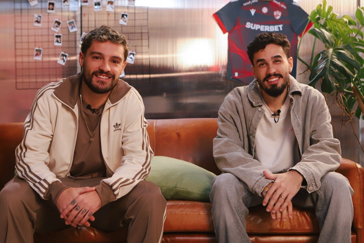 Allan Rodrigues, o Estagiário, e Andreas Vaz, nomes ligados a Kings League Brasil (foto: Divulgação/Superbet)