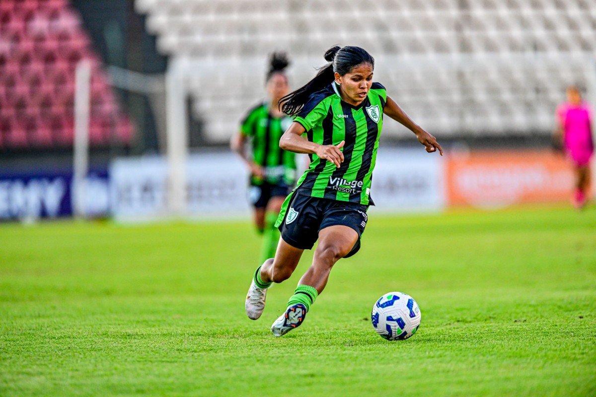 Jogadora do América em partida pelo Brasileiro Feminino A1 (foto: Mourão Panda/América)