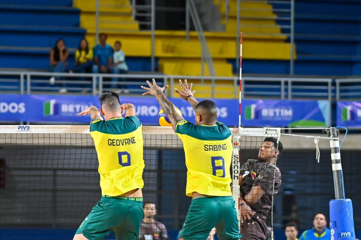 Brasil em ação na Copa América de Vôlei (foto: Gustavo Rabelo / BHFOTO)