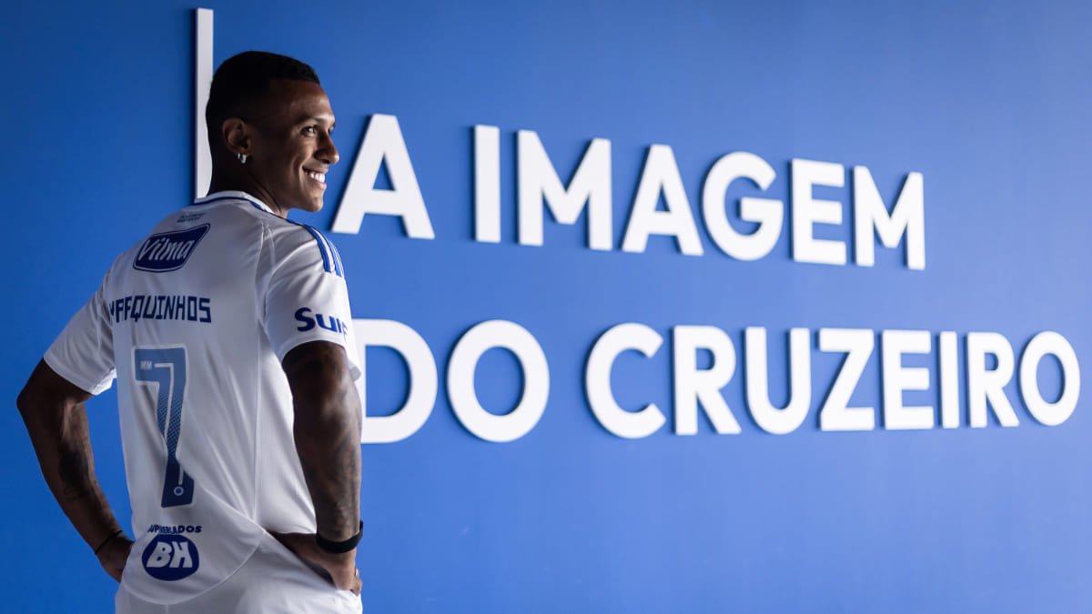 Pouco depois de iniciar as conversas para assinar em definitivo com o Cruzeiro, Marquinhos assumiu a camisa 7 (foto: Gustavo Aleixo/Cruzeiro)